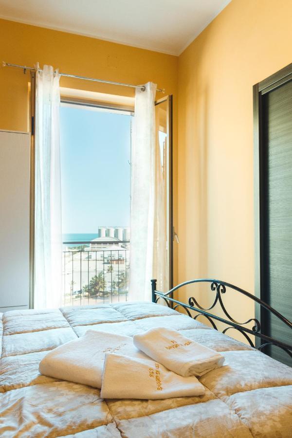 B&B Raggio Di Sole Порто Емпедокле Екстериор снимка